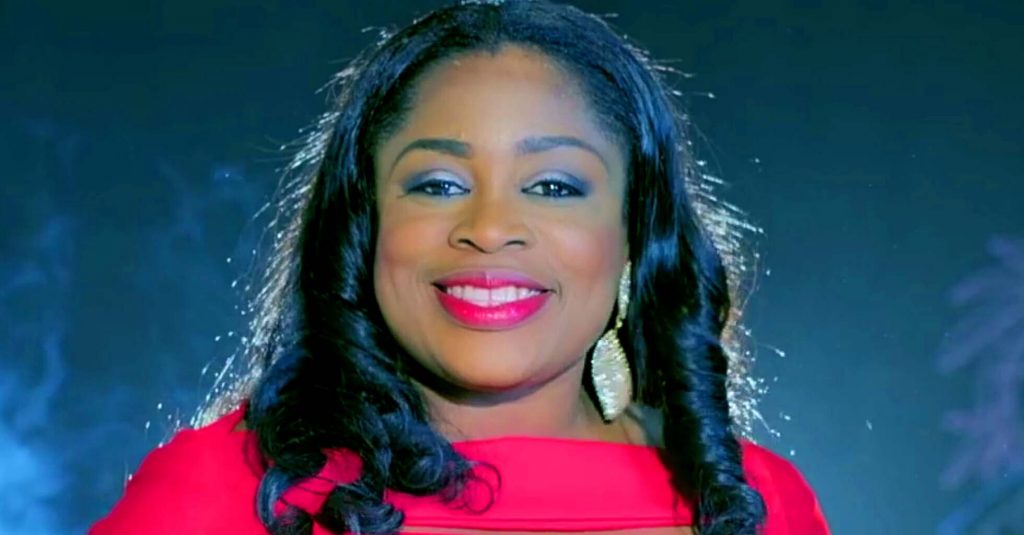 sinach Chain